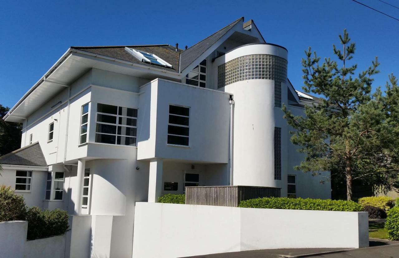 Shore Point, Sandbanks * Poole